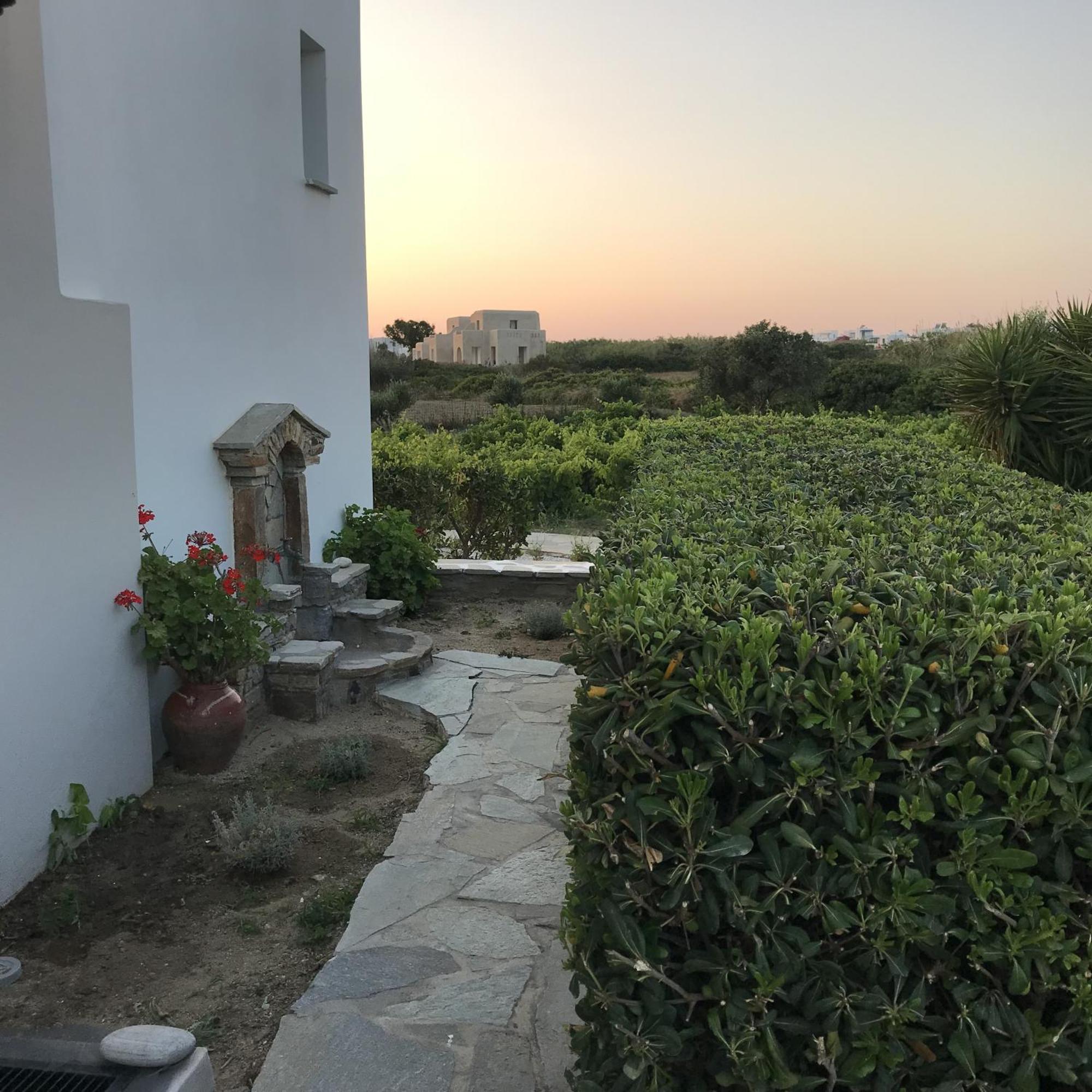 Mare Monte Studios Naxos Pláka 外观 照片